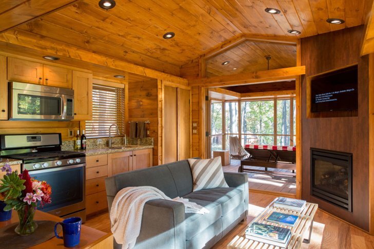 Escape A Rustic Retreat In Canoe Bay