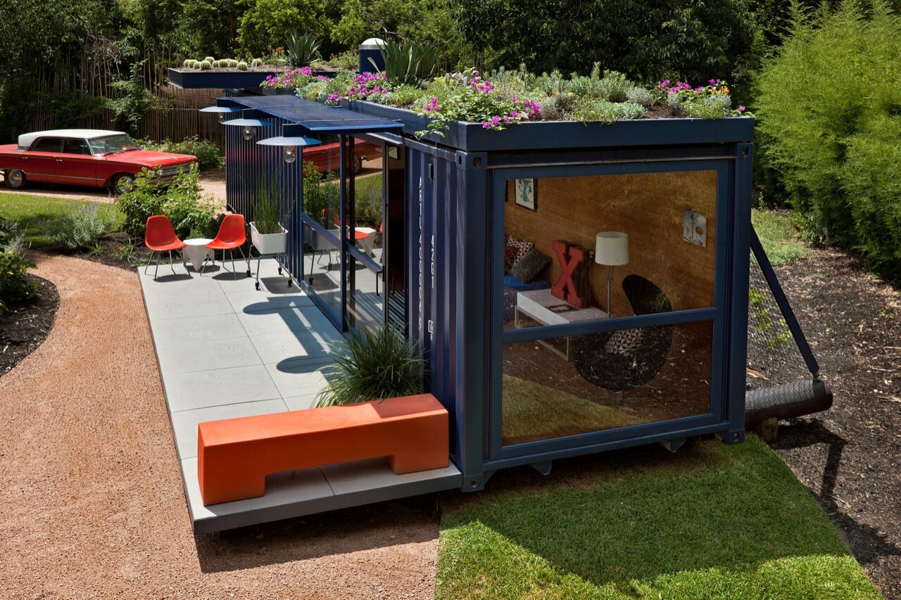 Container Home with a Green Roof by Poteet Architects