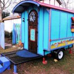 Hobbit Hutch - Writers Studio - Jim Magnum - Humble Homes