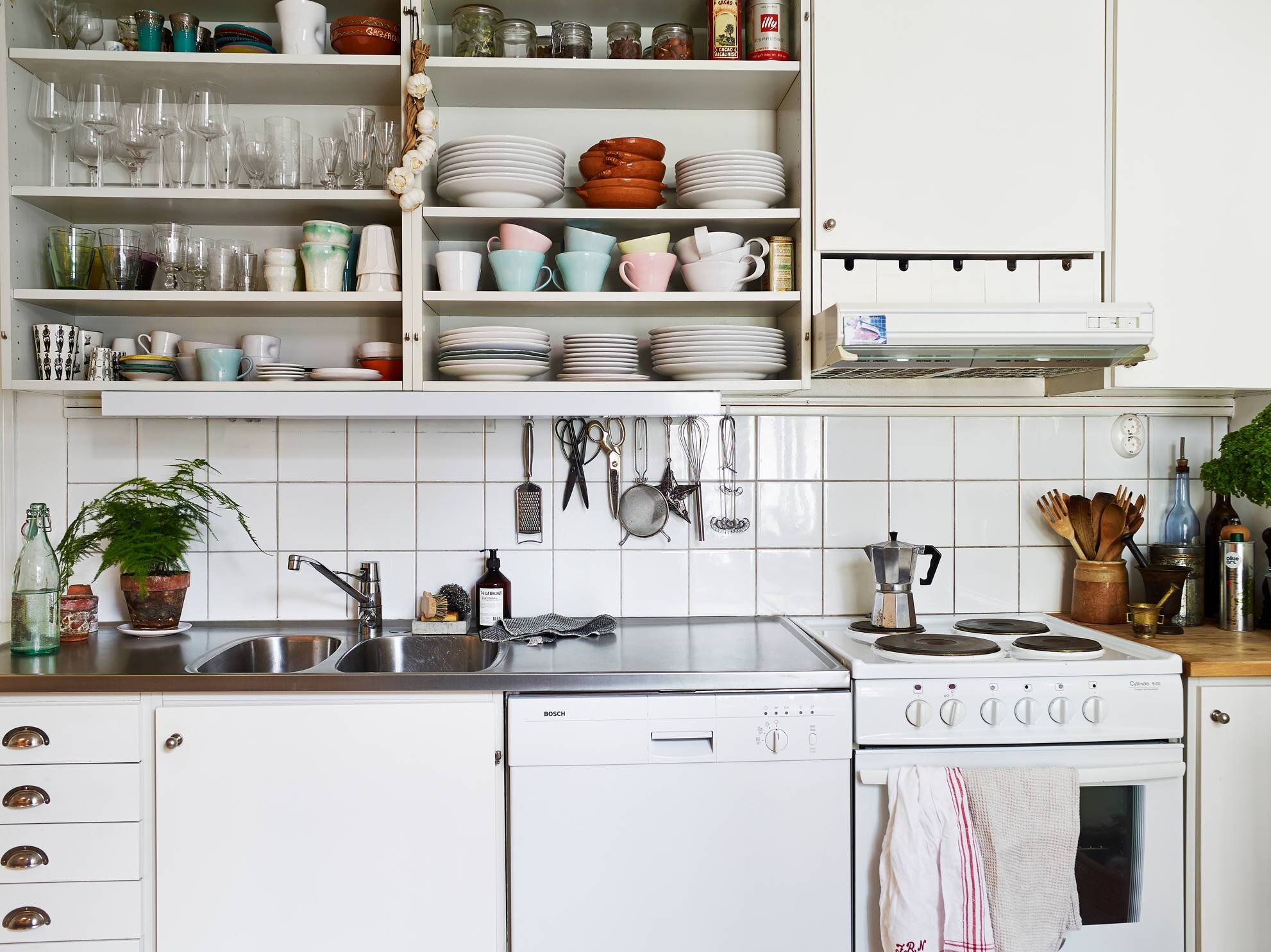 Small Apartment - Goteburg - Sweden - Stadhem - Kitchen  - Humble Homes