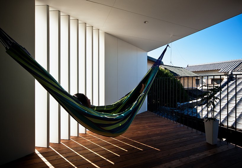 The Hammock House by UZU Architects