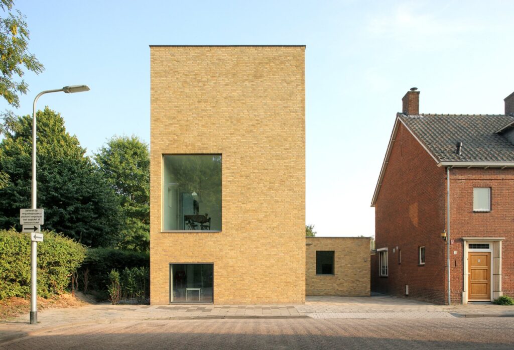 Bedaux-Nagengast Residence - Small House - Bedaux de Brouwer Architects - Exterior - Humble Homes