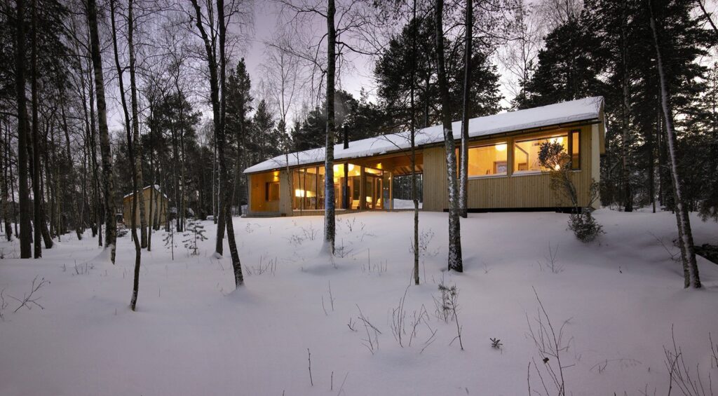 Villa Kallioniemi - Winter Cabin - K2S Architects - Finland - Exterior - Humble Homes