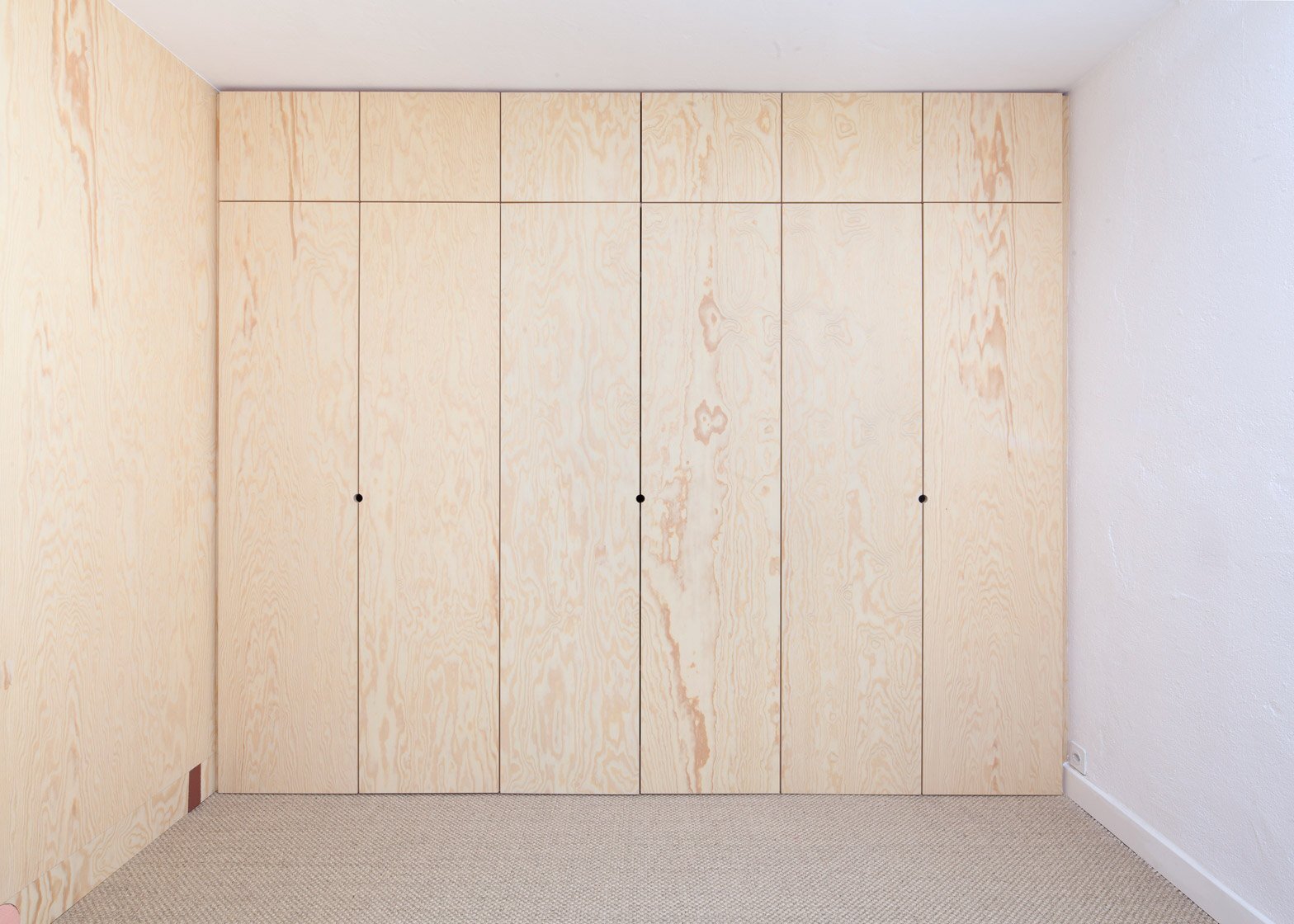 Inhabited Wooden Walls - Aurelie Monet Kasisi - Geneva - Storage 3 - Humble Homes