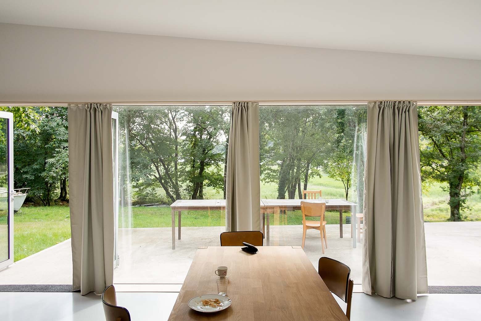 JJ&S.M Houses - Atelier Mima - France - Dining Area - Humble Homes