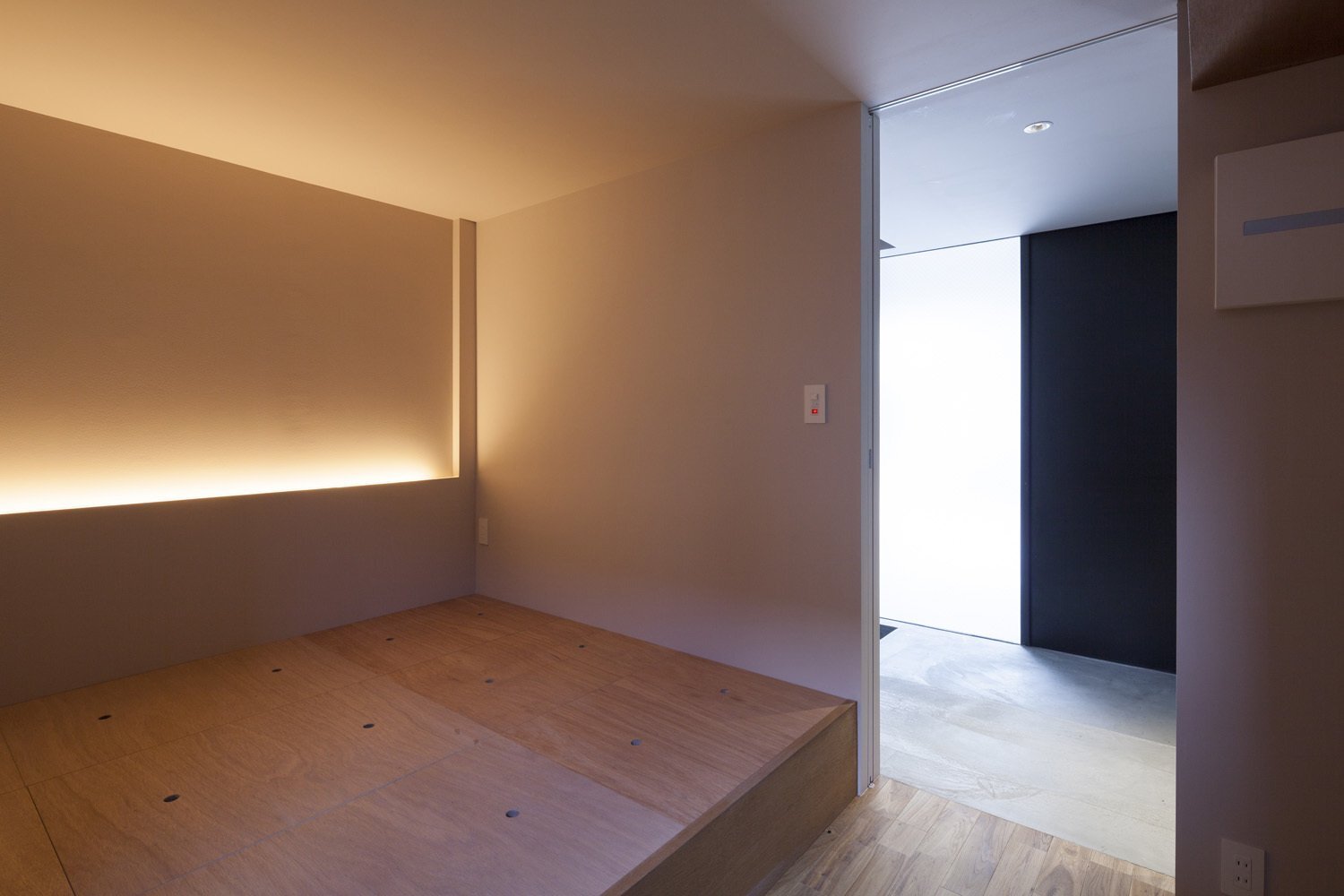 Nest - APOLLO Architects - Japan - Bedroom - Humble Homes