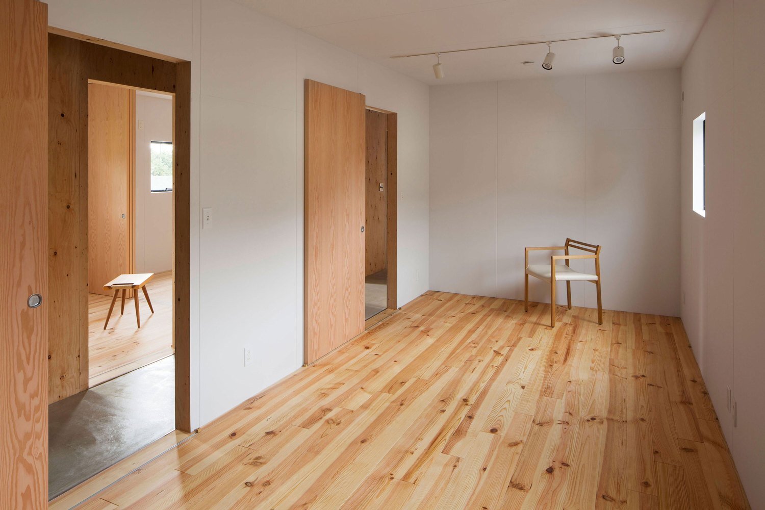 loft-house-capd-japan-bedroom-humble-homes