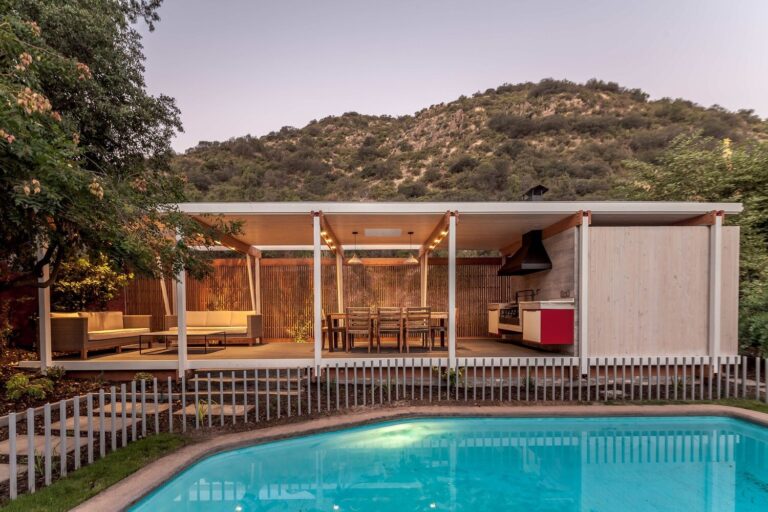 Humble Homes | Pergola Pavilion – A Lightweight Pool House Built with ...