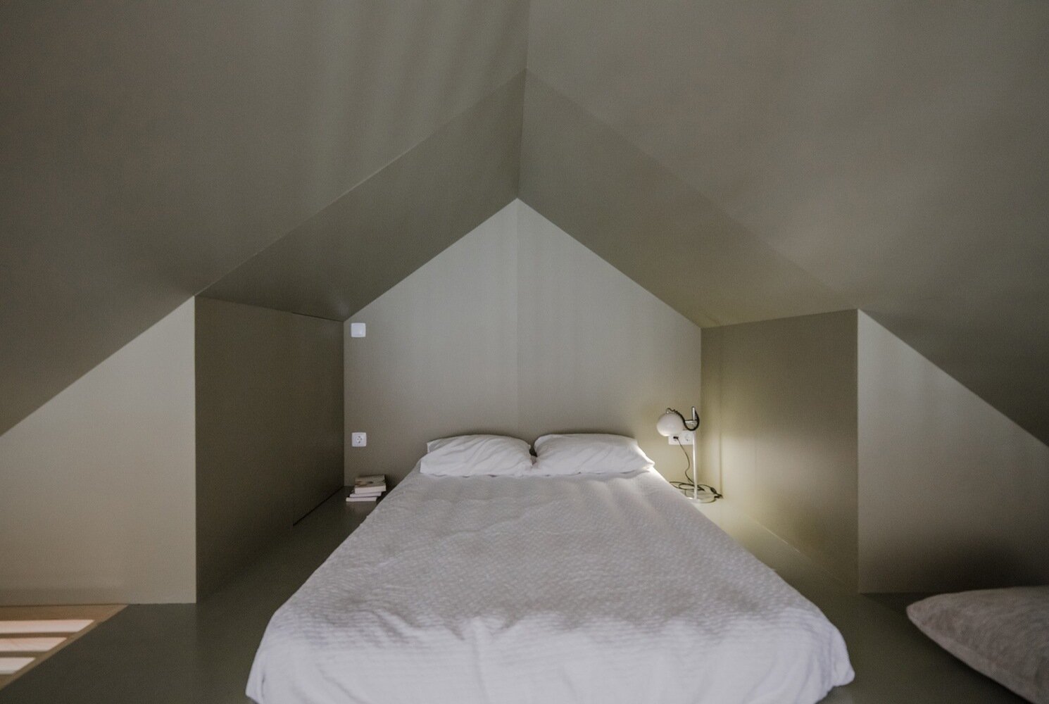 The Green House - URBAstudios - Portugal - Bedroom - Humble Homes