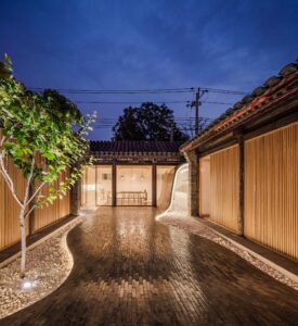 Twisting Courtyard - ARCHSTUDIO - China - 22 - Humble Homes